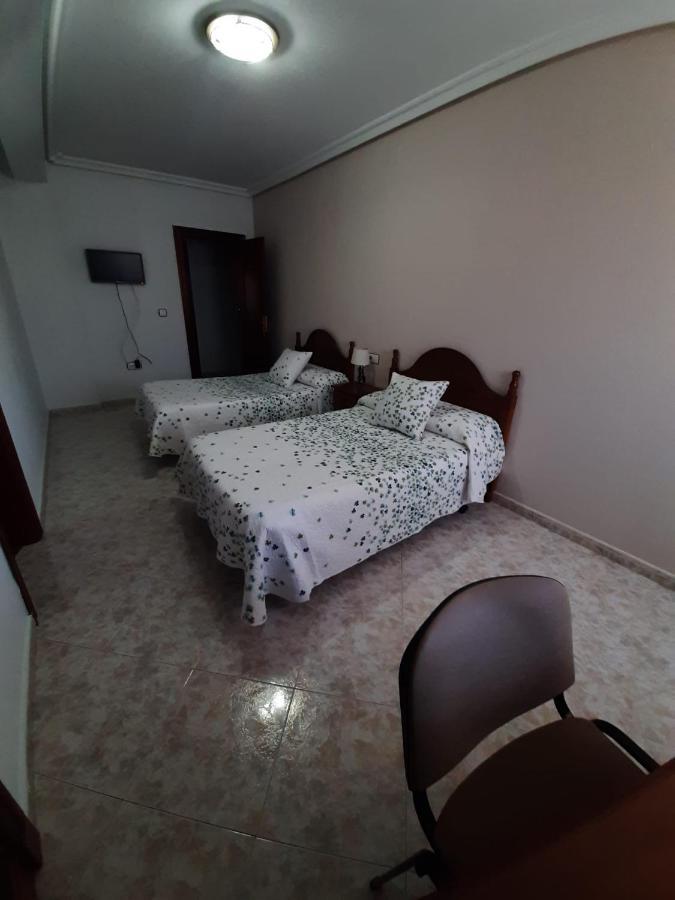 Hostal Restaurante El Abad Abadia ภายนอก รูปภาพ