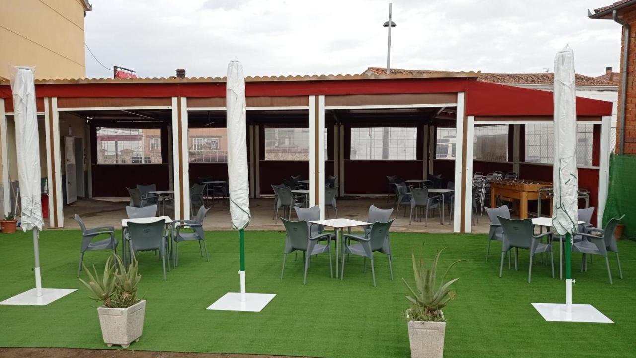 Hostal Restaurante El Abad Abadia ภายนอก รูปภาพ