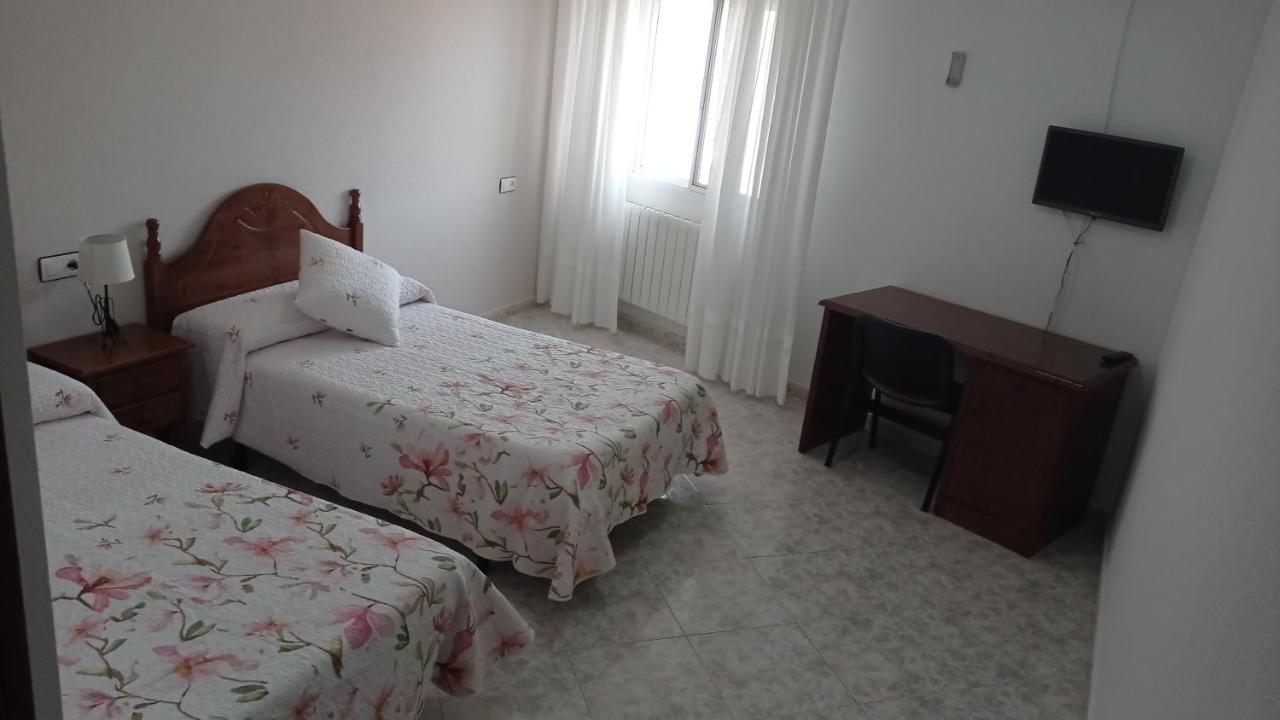 Hostal Restaurante El Abad Abadia ภายนอก รูปภาพ